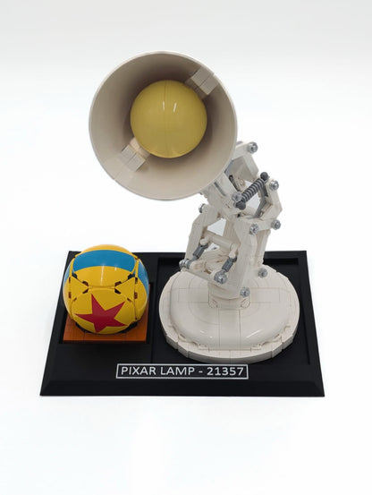 Display Stand for LEGO® Pixar Luxo Jr. (21357)