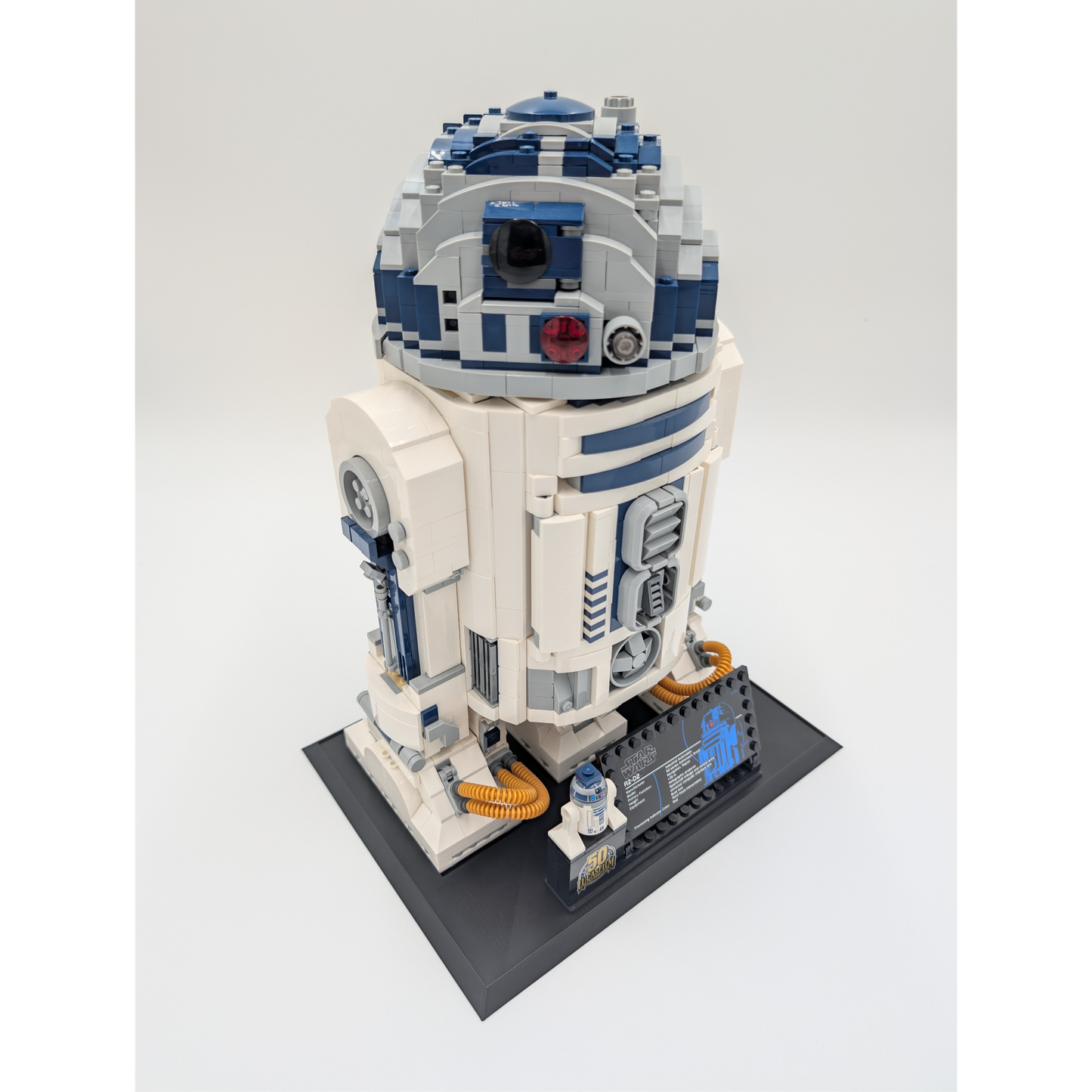 Display Stand for LEGO® Star Wars R2-D2 (75308)